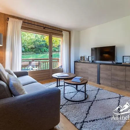 Joli Avec Balcon Apartment *